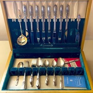 Vintage Silverware Set White Orchid Oneida